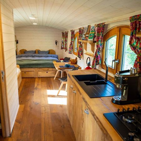 La Tiny House De La Bergerie Villa Lierneux Buitenkant foto