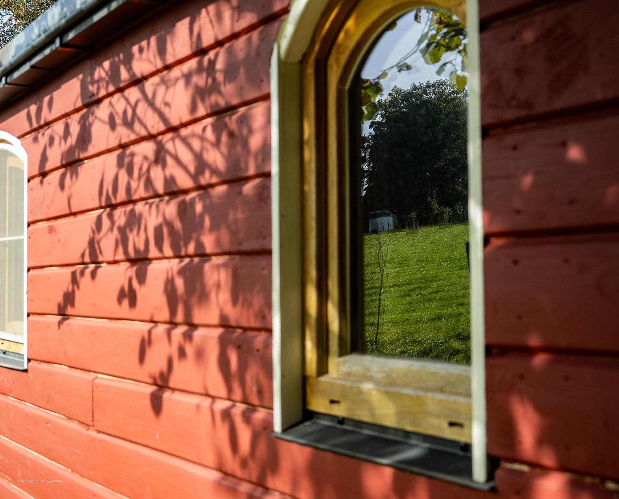 La Tiny House De La Bergerie Villa Lierneux Buitenkant foto